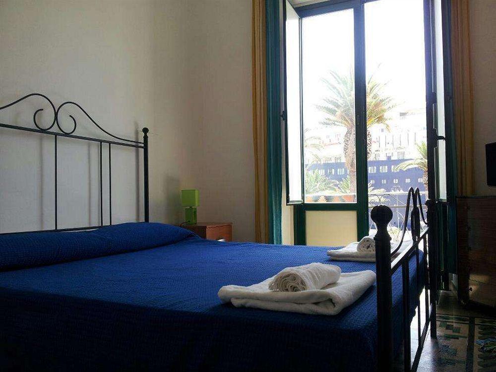 Trapani Tourism Apartments מראה חיצוני תמונה